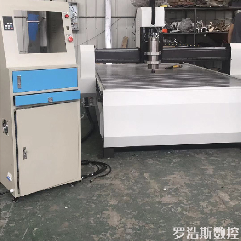 Woodworking carving machine